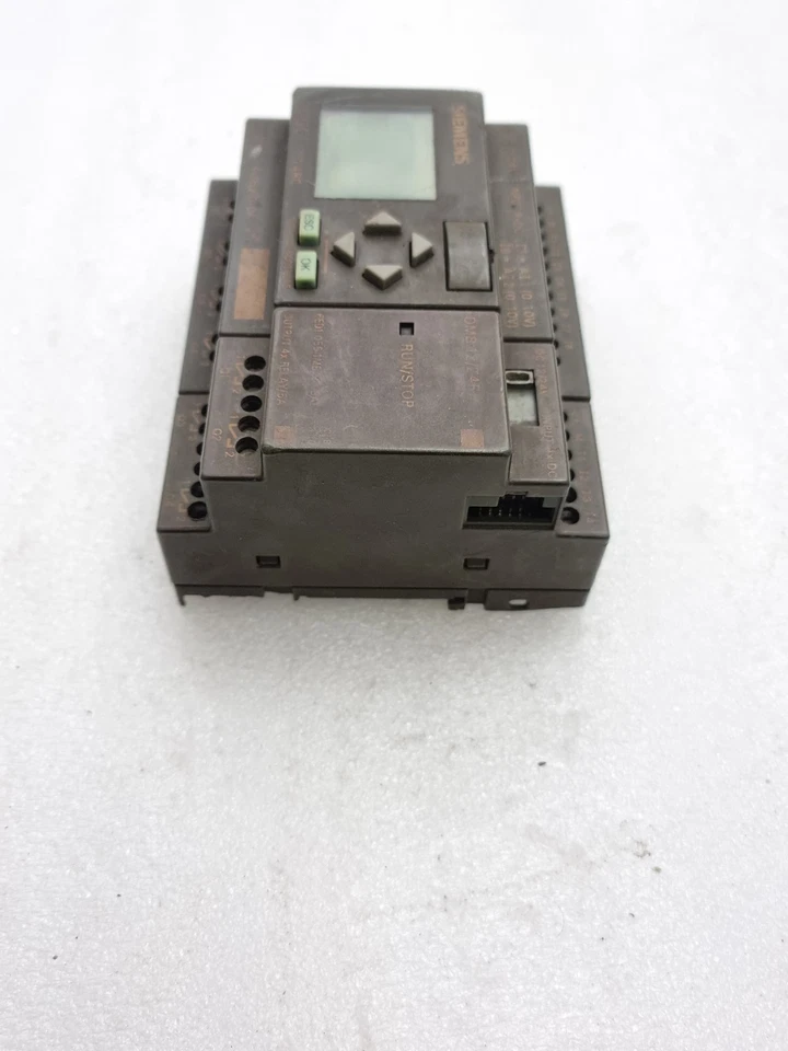 USED SIEMENS 6ED1052-1MD00-0BA5 LOGO WITH EXPANSION MODULE DM8 12/24R 12/24VDC